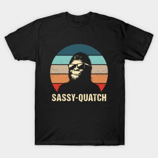 Sassy-Quatch Funny Bigfoot Lover Pun Vintage Distressed Sunset T-Shirt